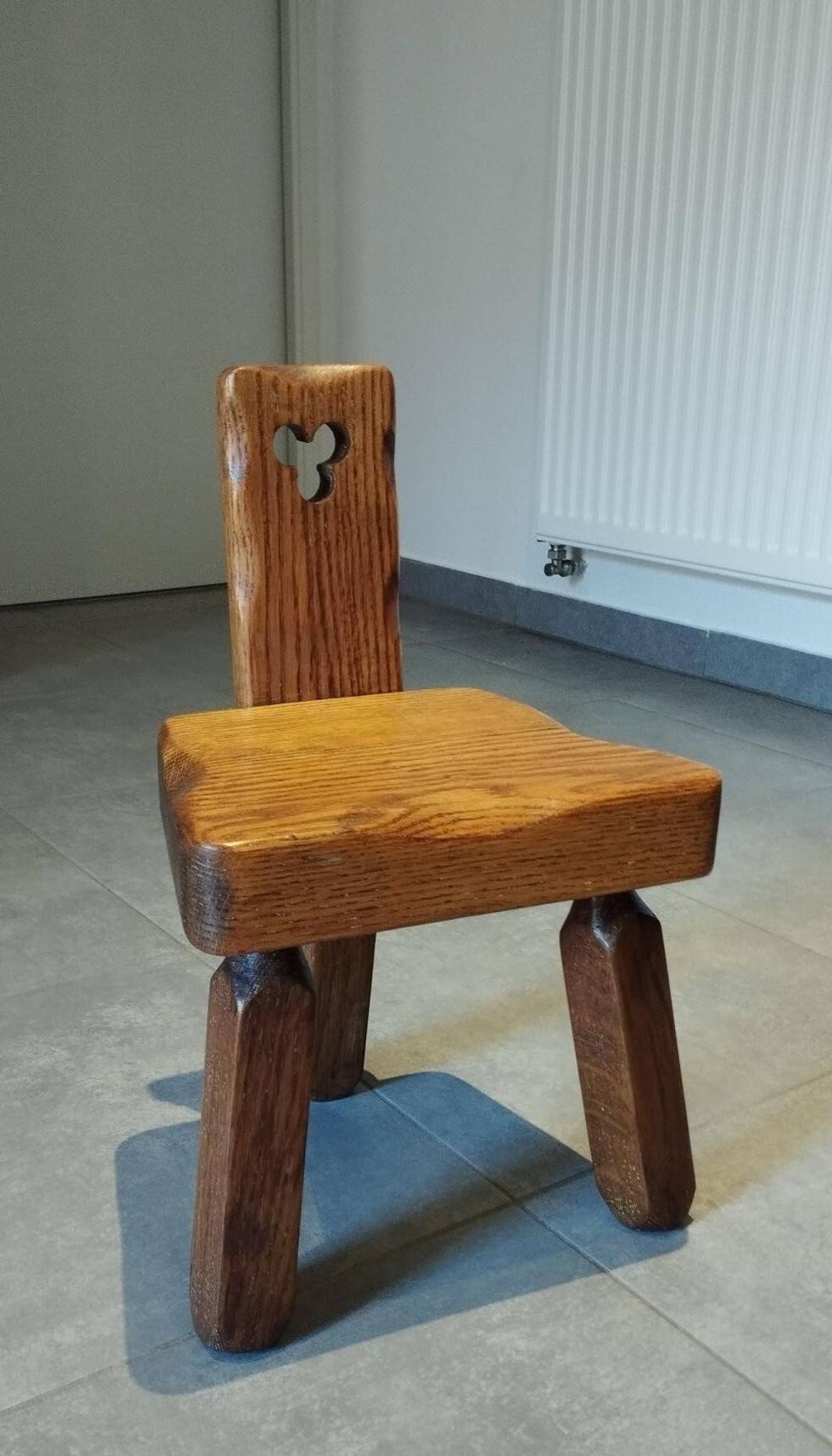 Tripod chair for children, Scandinavian chalet brutalist design.