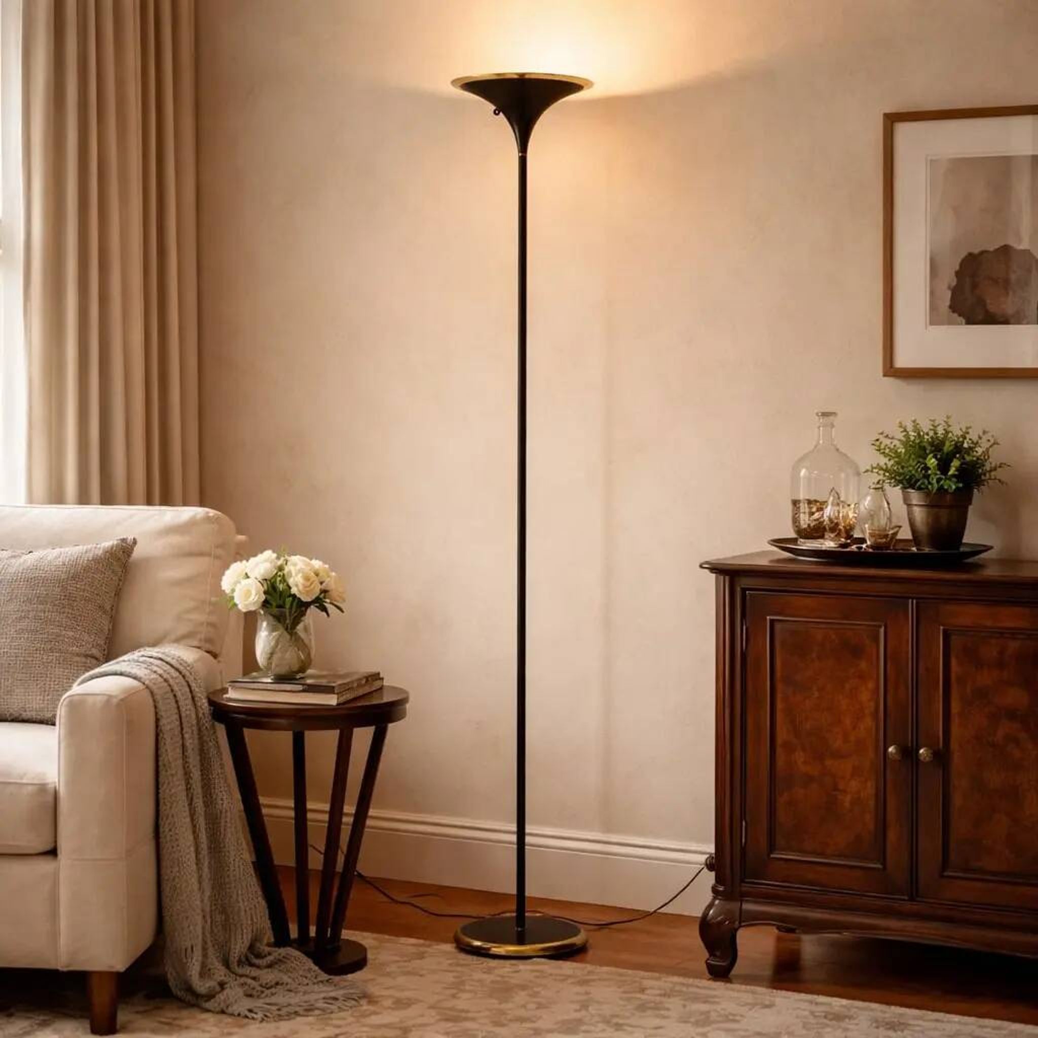 Vintage floor lamp in enamelled metal and brass, design, Italy, 1980s
