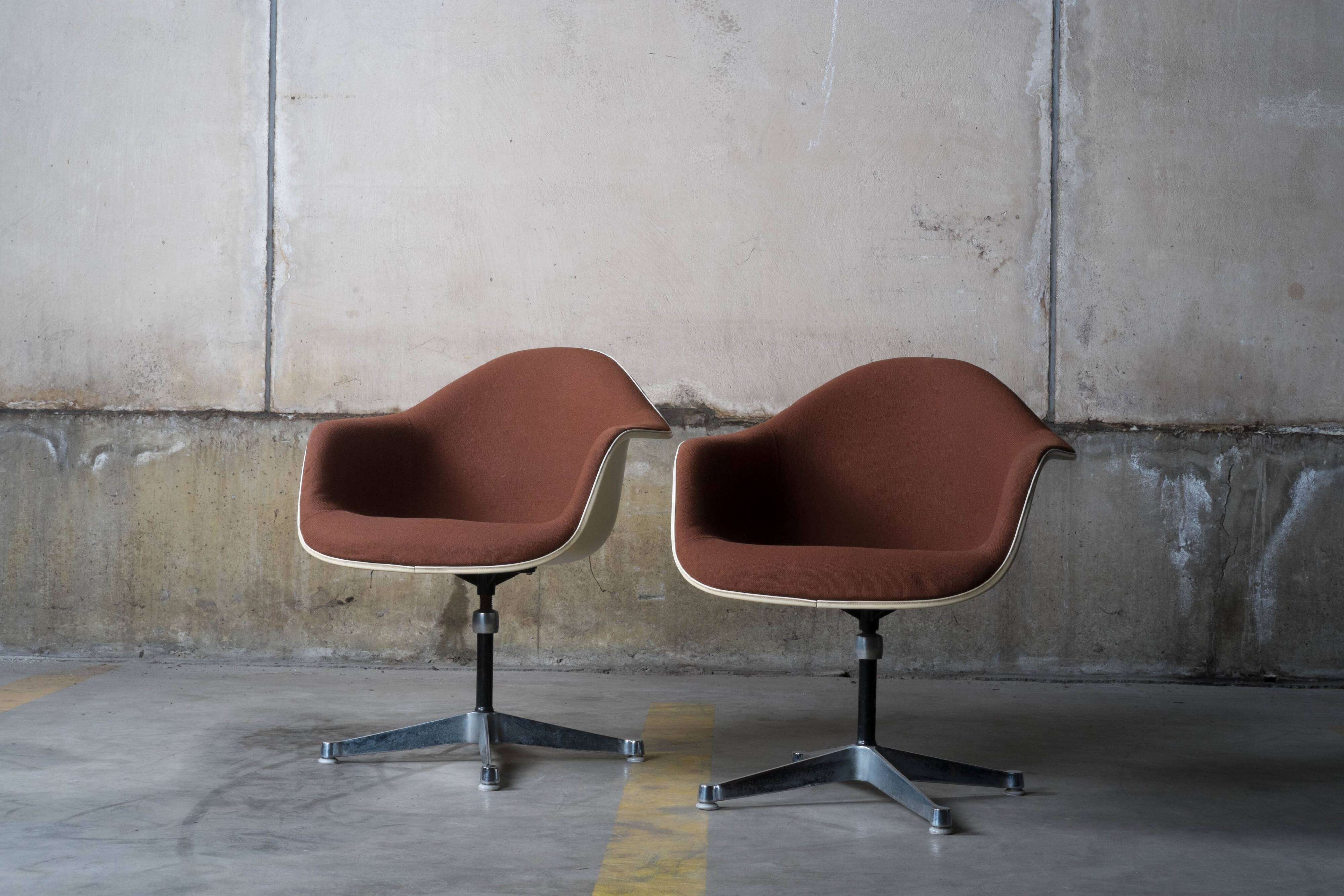 Charles & Ray Eames - Vitra PAC Armchairs