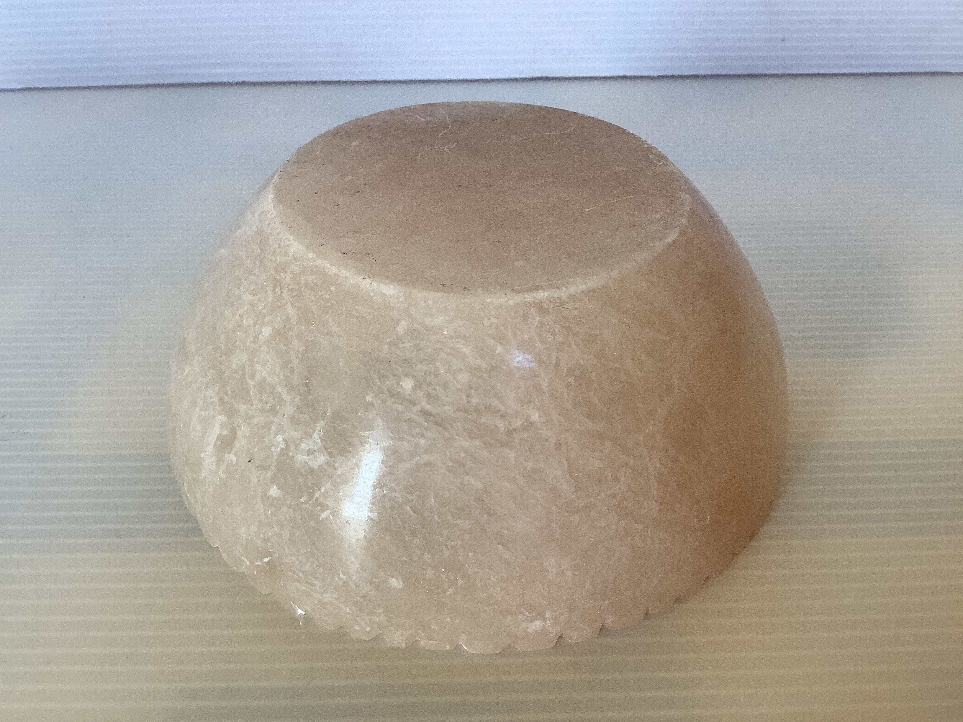 Alabaster box serrated edge