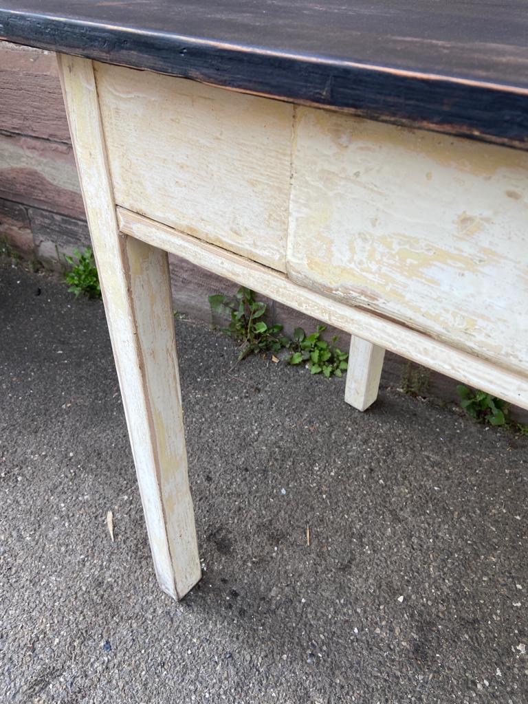 Farmhouse table fir shabby chic vintage