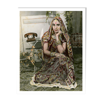 Femme au téléphone photographie portrait peint Rajasthan années 60