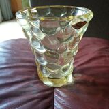 Vase verre jaune 18 cm de haut signé P. D'avesn France