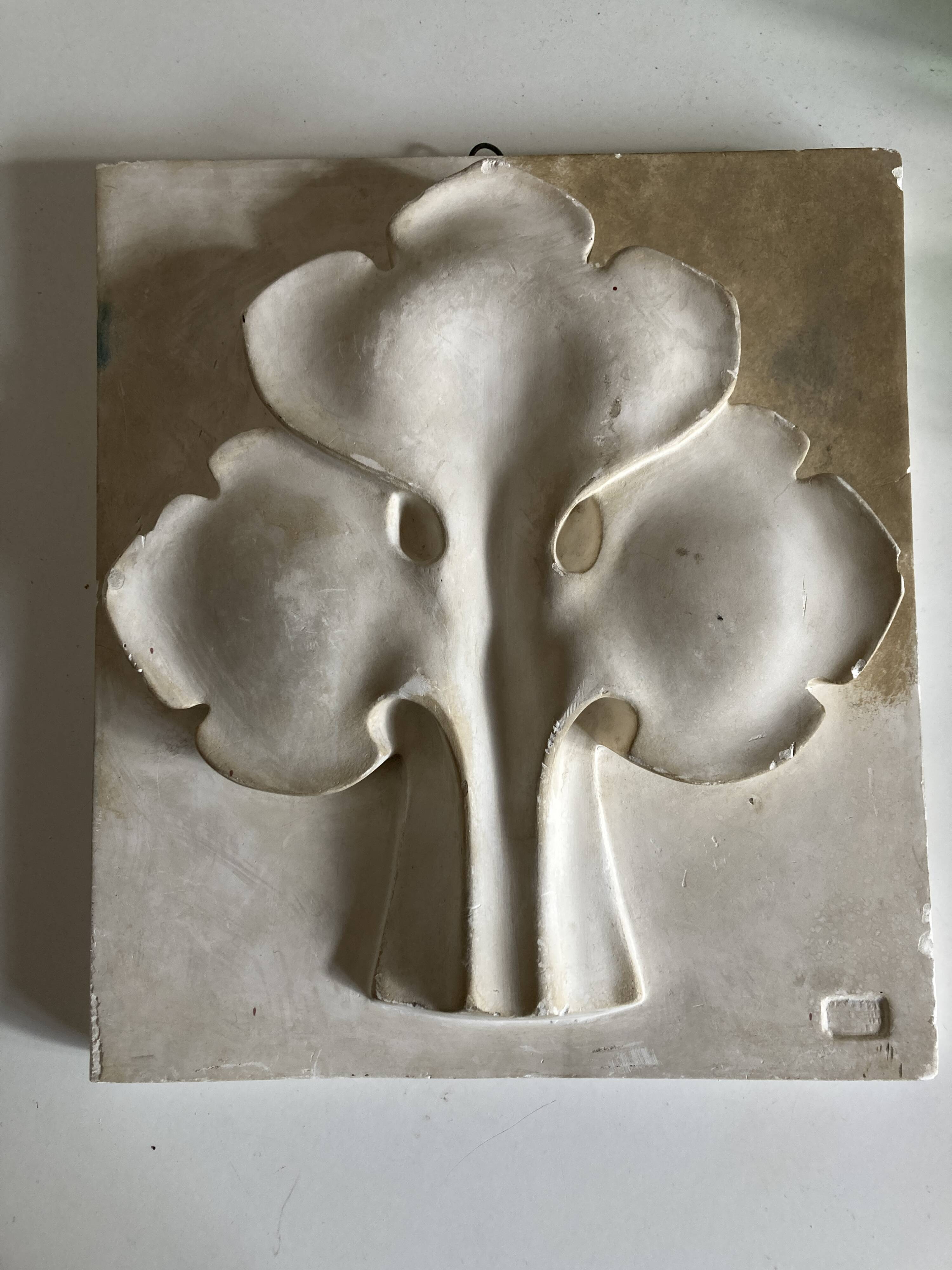 Gothic Trefoil High Relief Wall Plaster Work Proof 1980