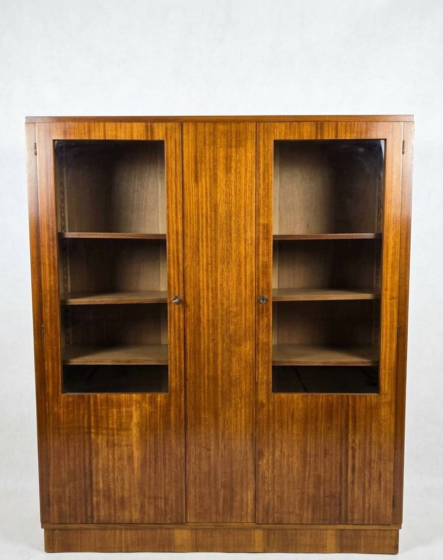 Art Deco mahogany library from the 1930s.