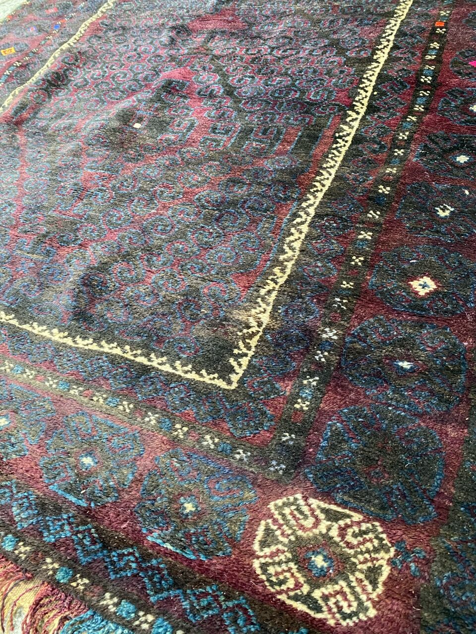 Handmade handmade Afghan Belutch vintage carpet 122x206 cm