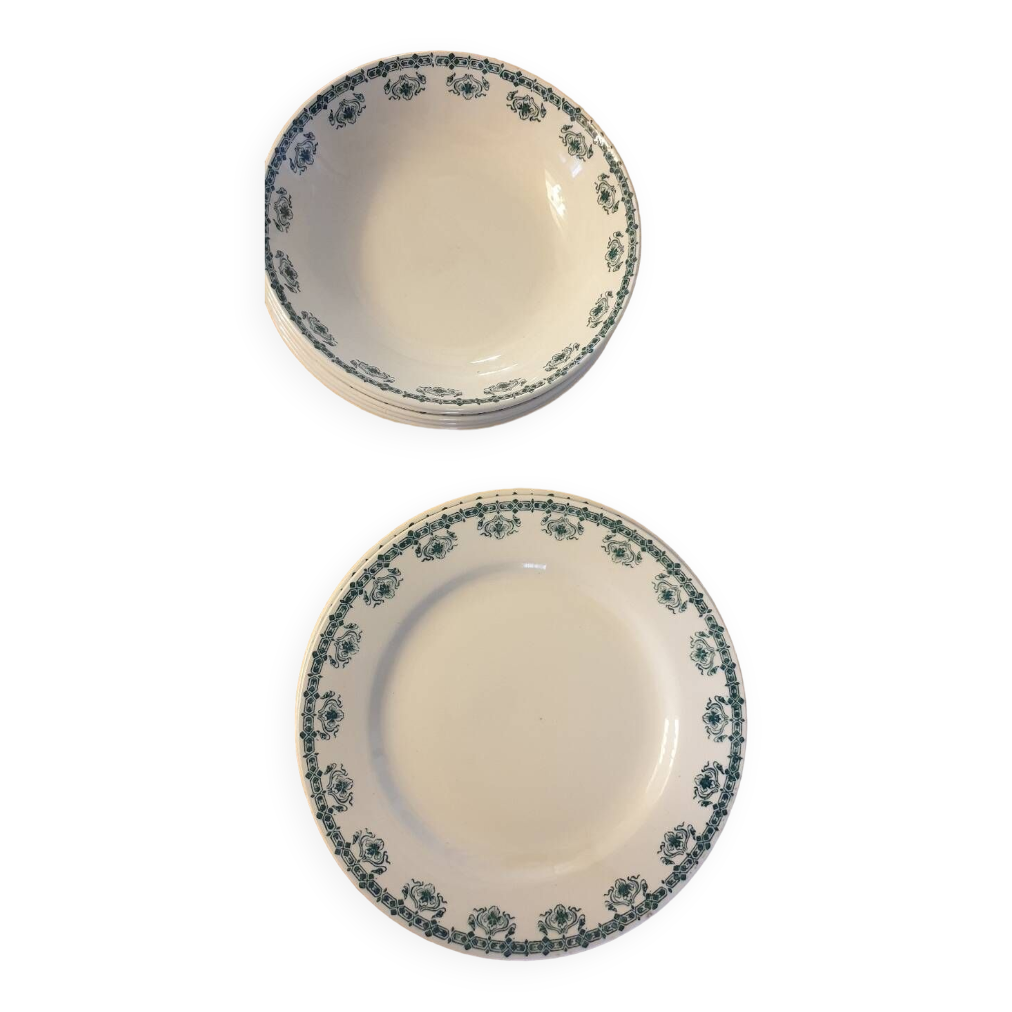 6 flat plates and 6 deep plates Céranord