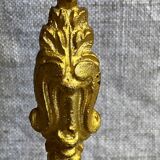 Patère en bronze doré