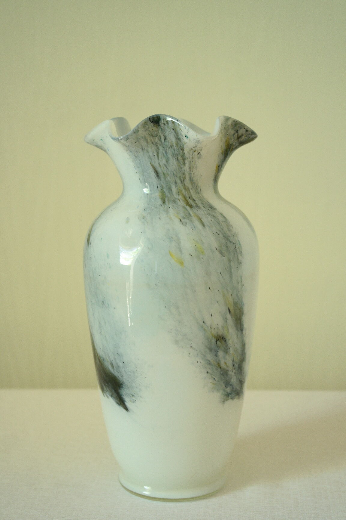 Genuine vintage Opaline vase from the Tuscan Crystal Factory, Italy.