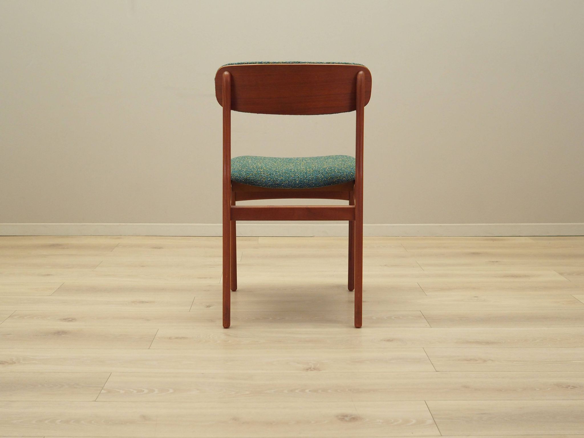 Set of six teak chairs, Danish design, 1960s, manufacture: N. & K. Bundgaar