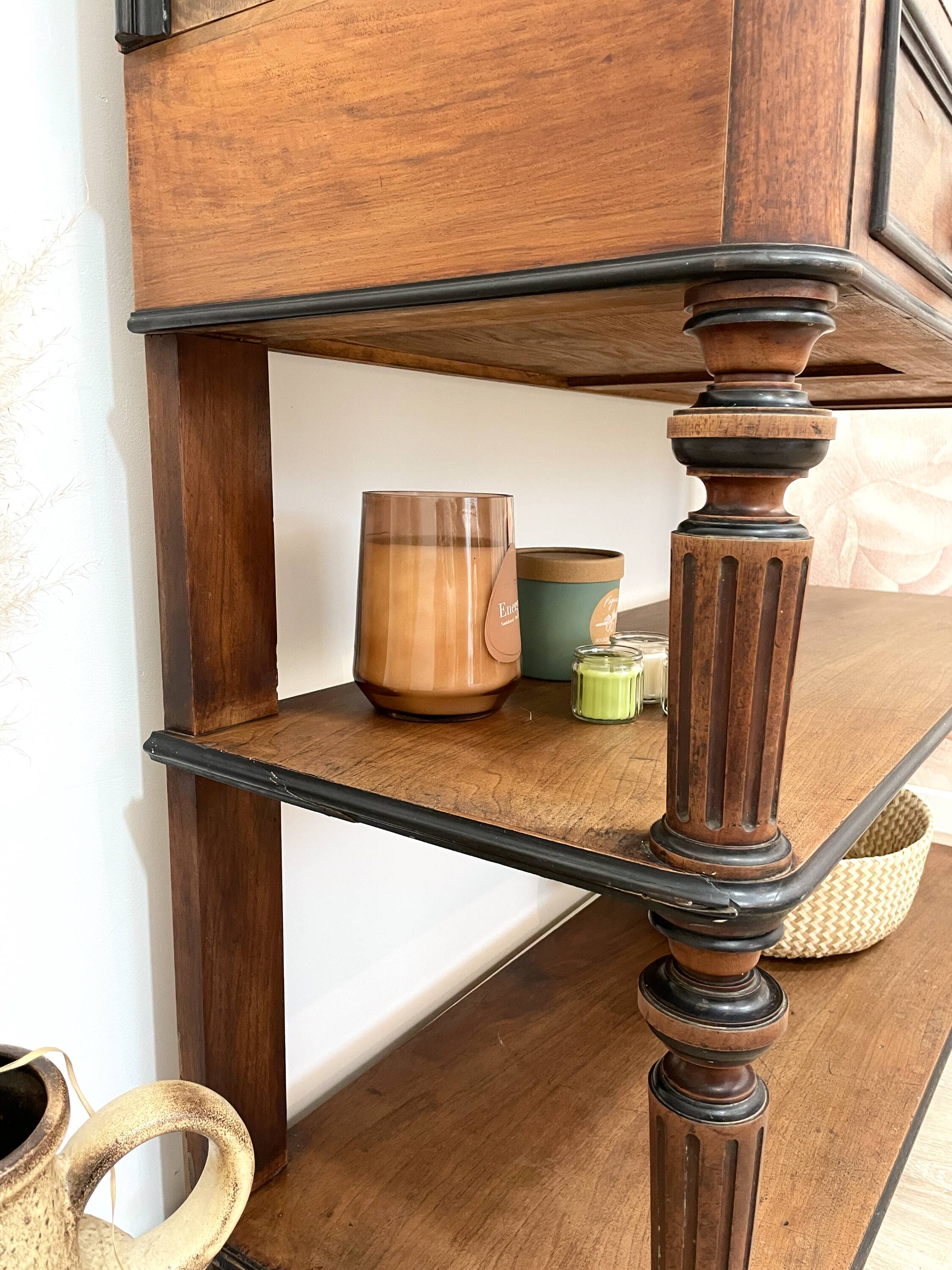 Buffet / Walnut dessert table - Early 20th century