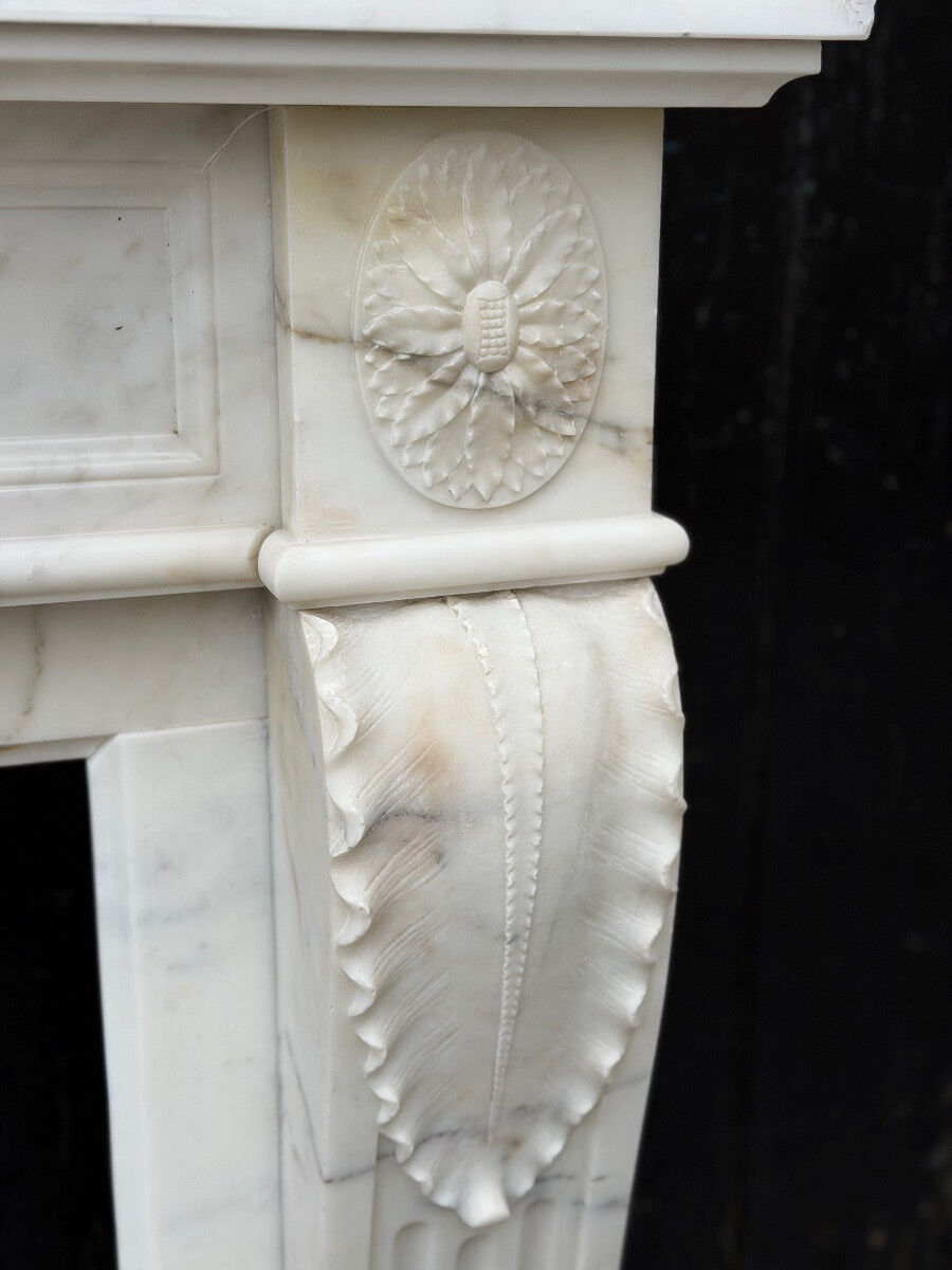 Louis XVI style fireplace in white Carrara marble circa 1880