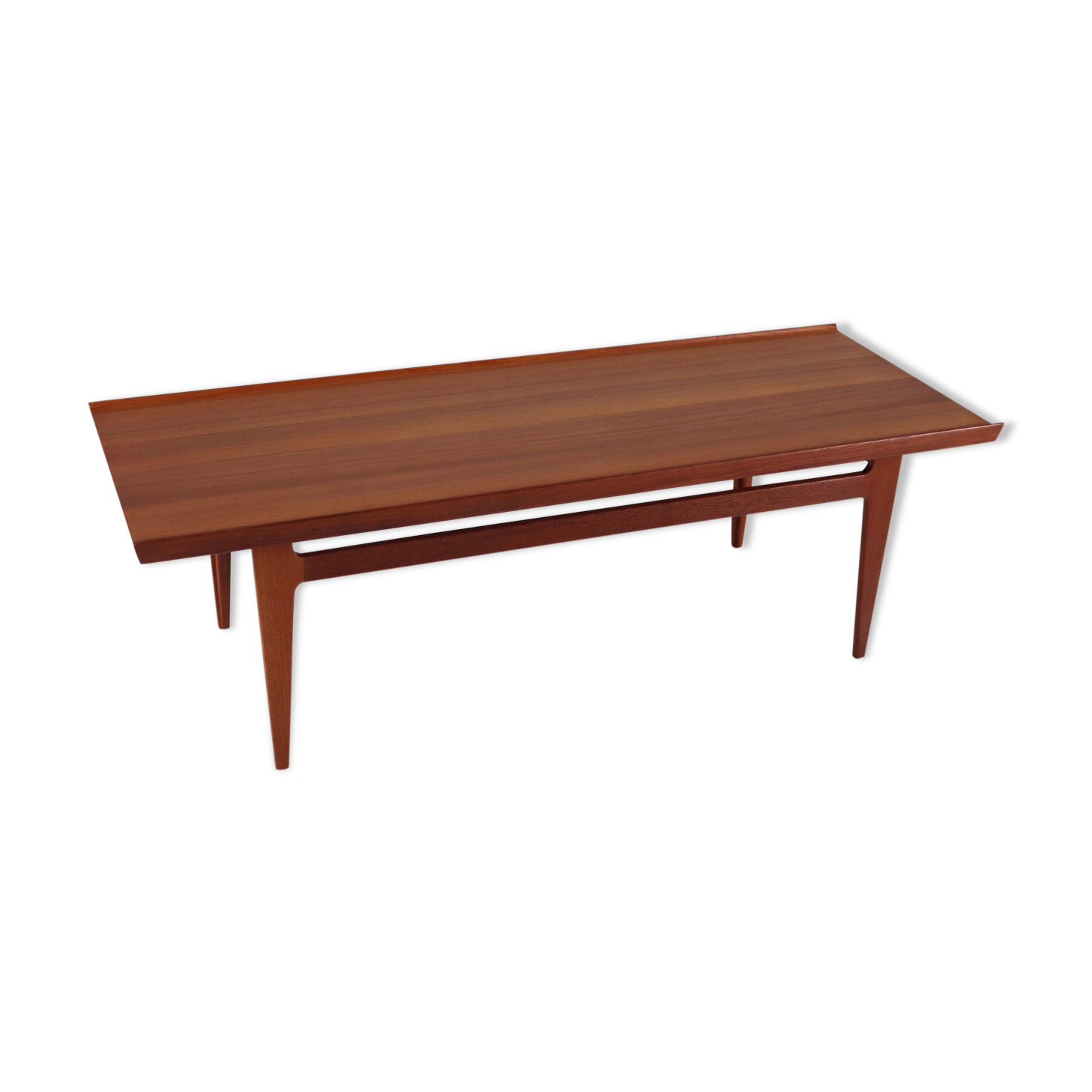 Finn Juhl coffee table France & Sound