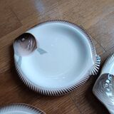 6 Longwy earthenware plates, Copenhagen model, in the shape of a fish