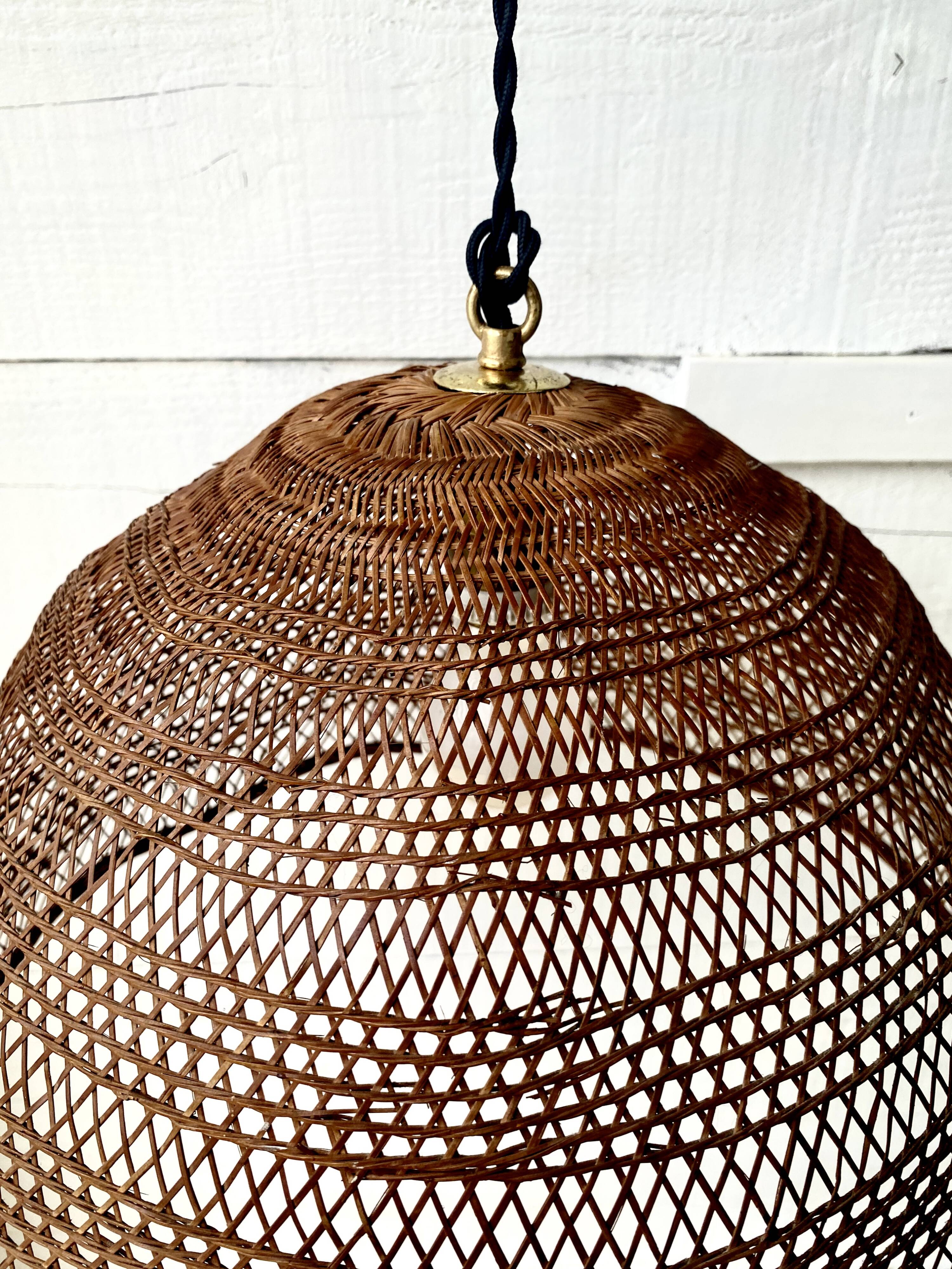 Straw pendant light, new 1m fabric cable, porcelain ceiling light