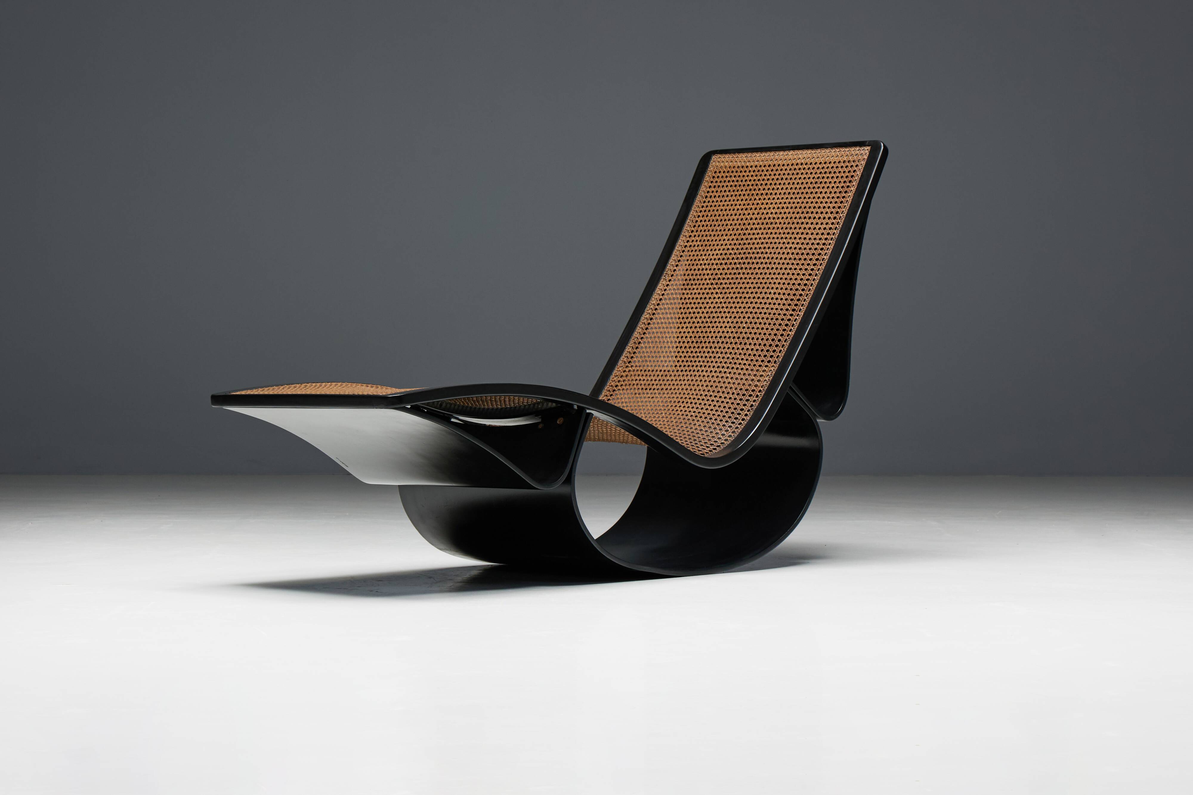 Chaise Longue "Rio" by Oscar Niemeyer, Brazil, 1978
