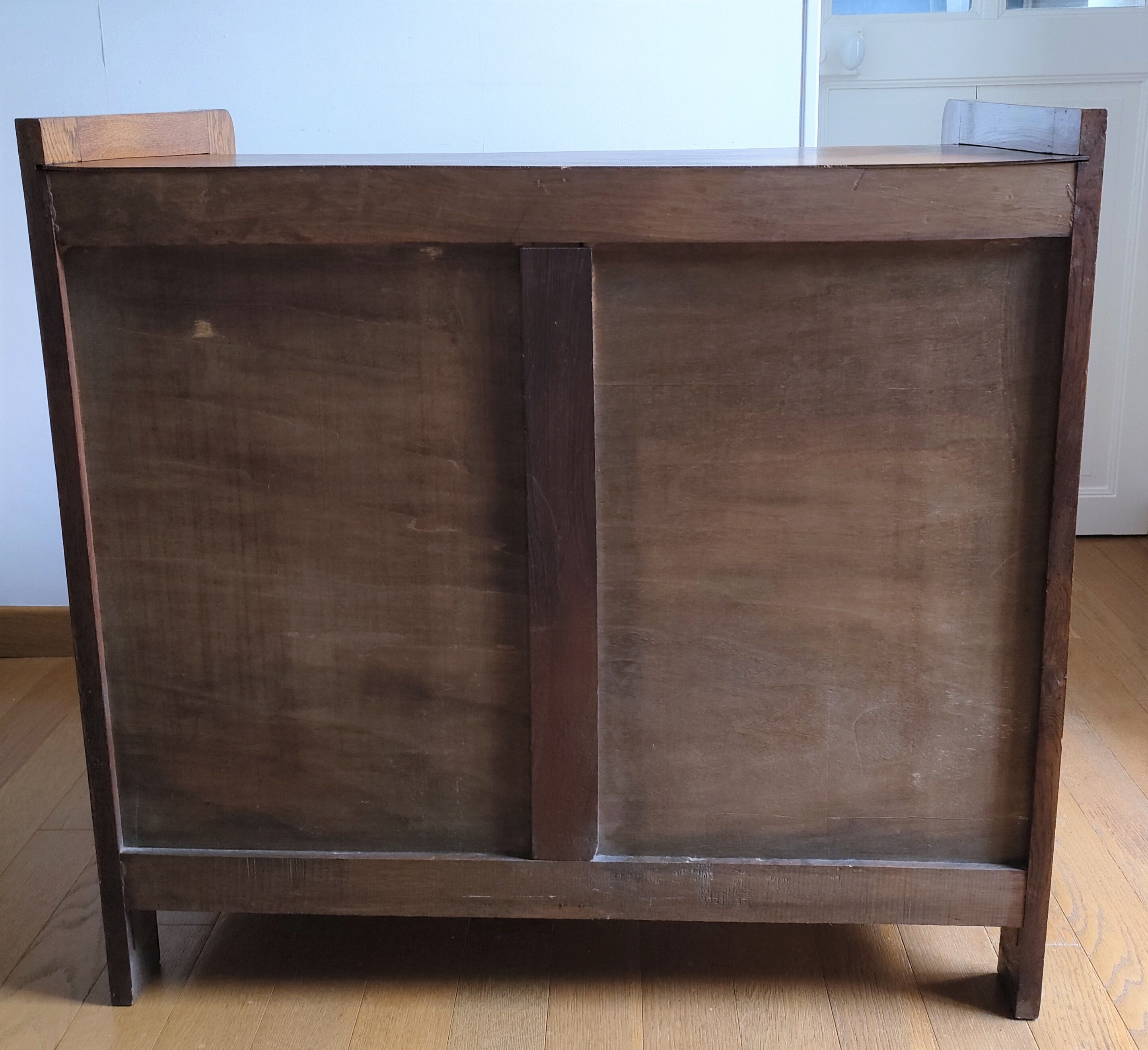 Wooden chest of drawers design 60s