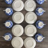 Service of 8 cups and saucers in Chinese blue porcelain.