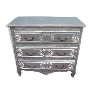 Dresser vintage patina
