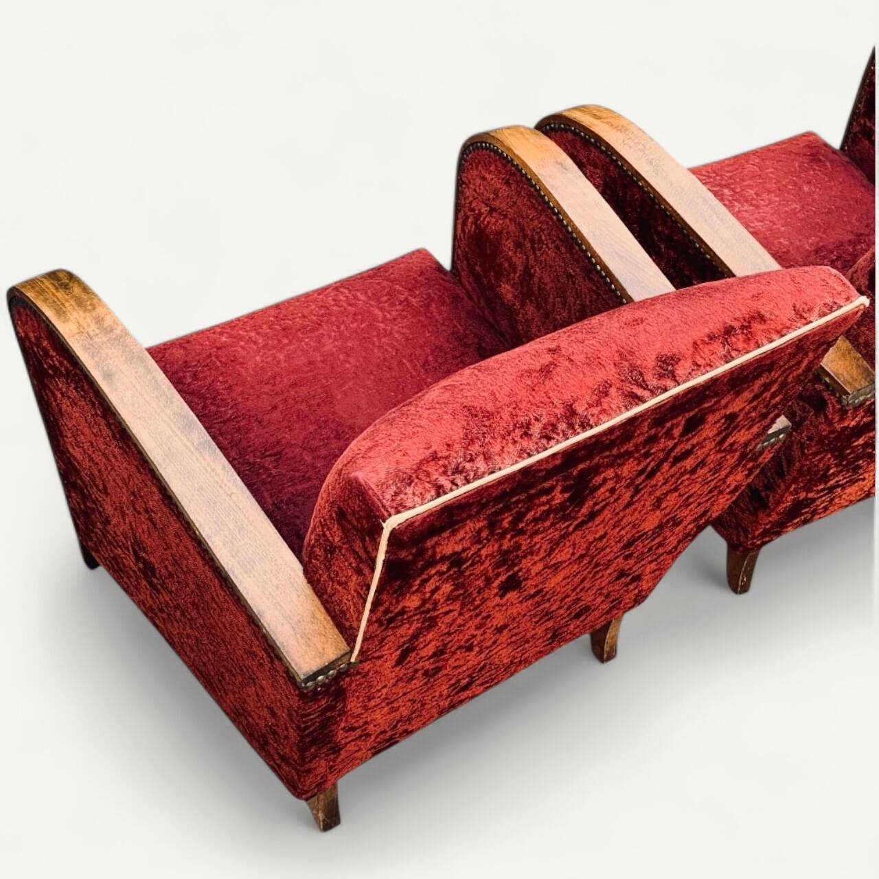 Pair of Art Deco club armchairs in burgundy red velvet, 1930s