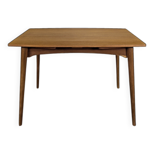 Table scandinave en teck