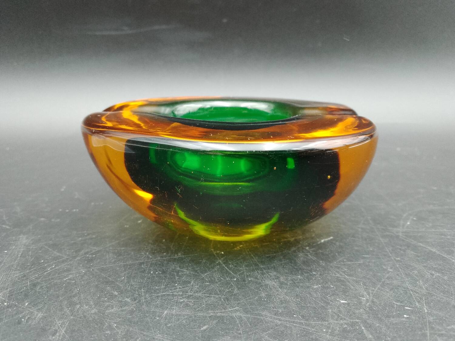 Rare Murano glass "Multi-Color" ashtray with Seguso shell elements