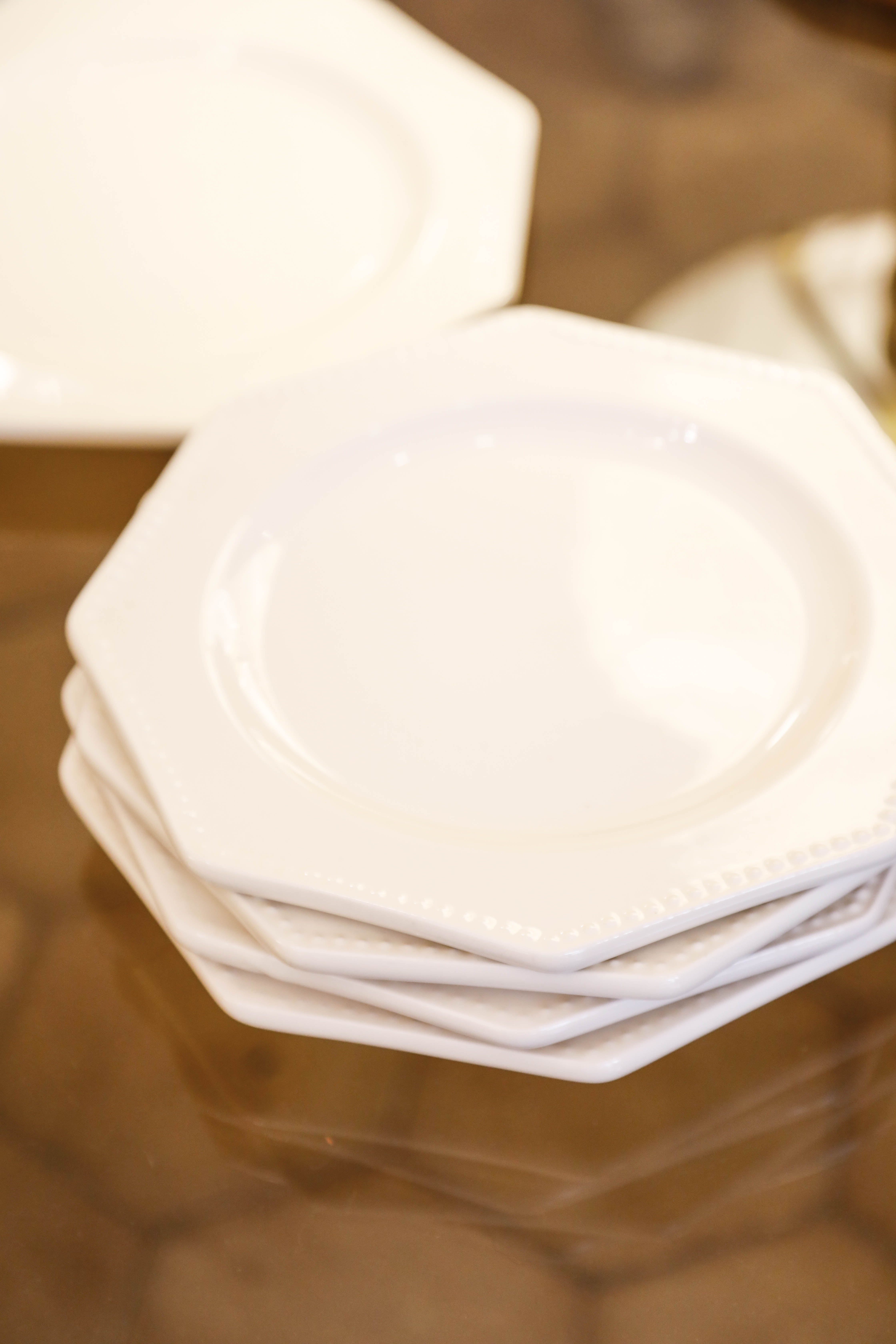 Lot 5 plates dessert enamelled octagonal