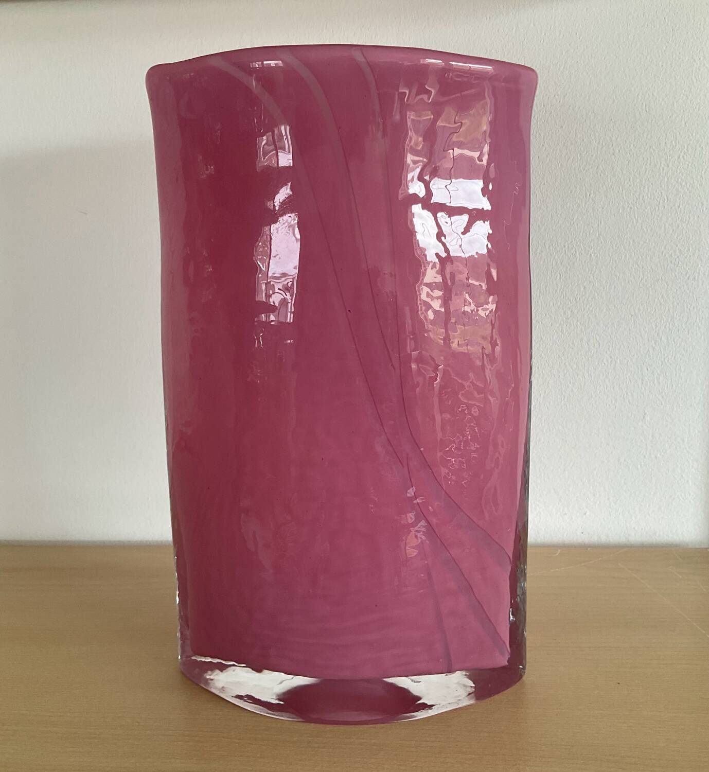 Vintage pink glass paste vase