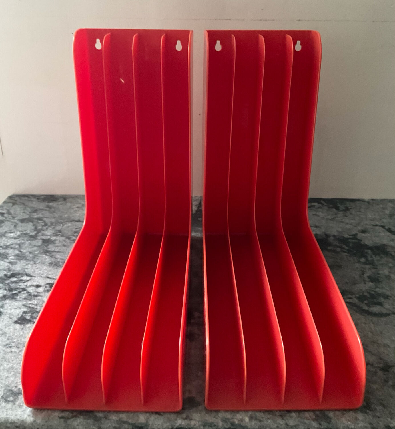 Pair of vinyl storage racks Boa Inter Holland from the 1970s.