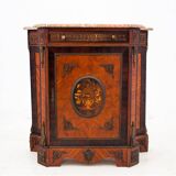 Commode marquetée, Italie, milieu du XIXe siècle.