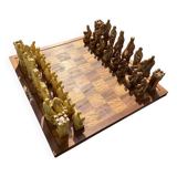 Imposant jeu d'échecs signé CJ