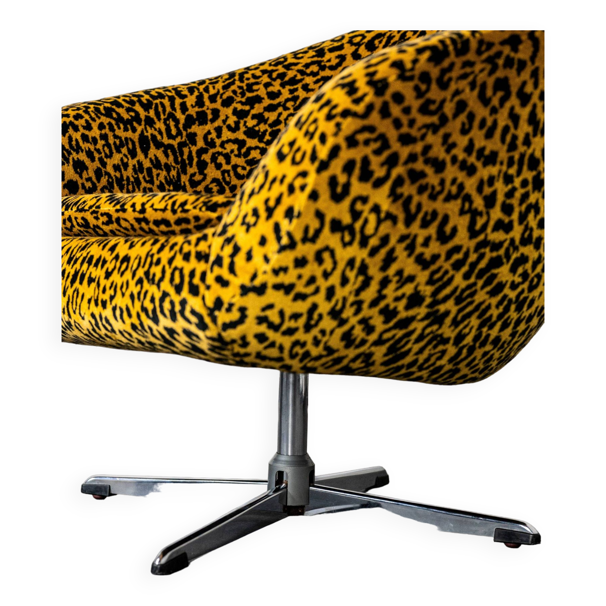 Vintage swivel shell armchair