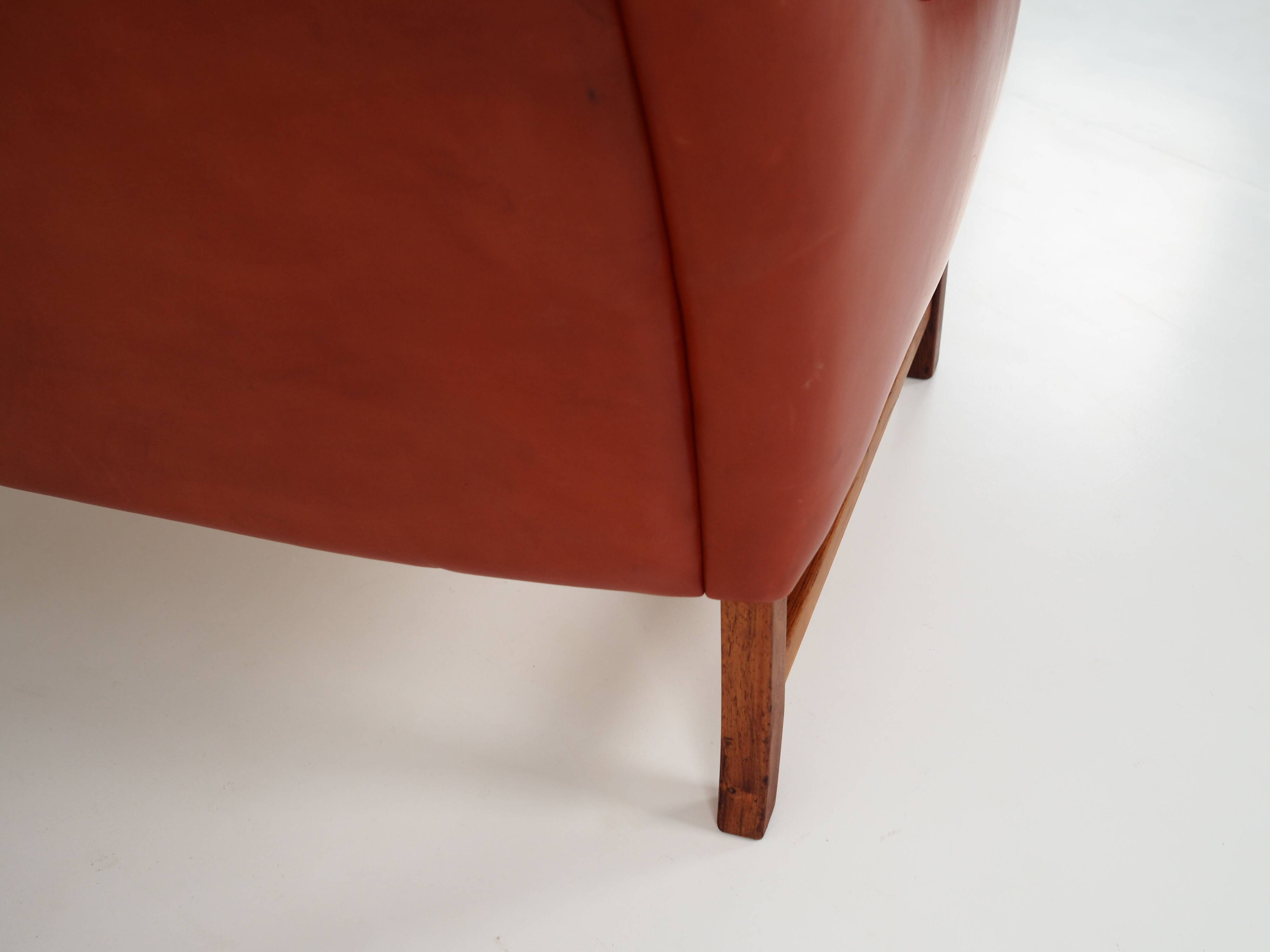 Red leather sofa, Scandinavian design, 1960s, designer: Fredrik Kayser, production: Vatne Møbler