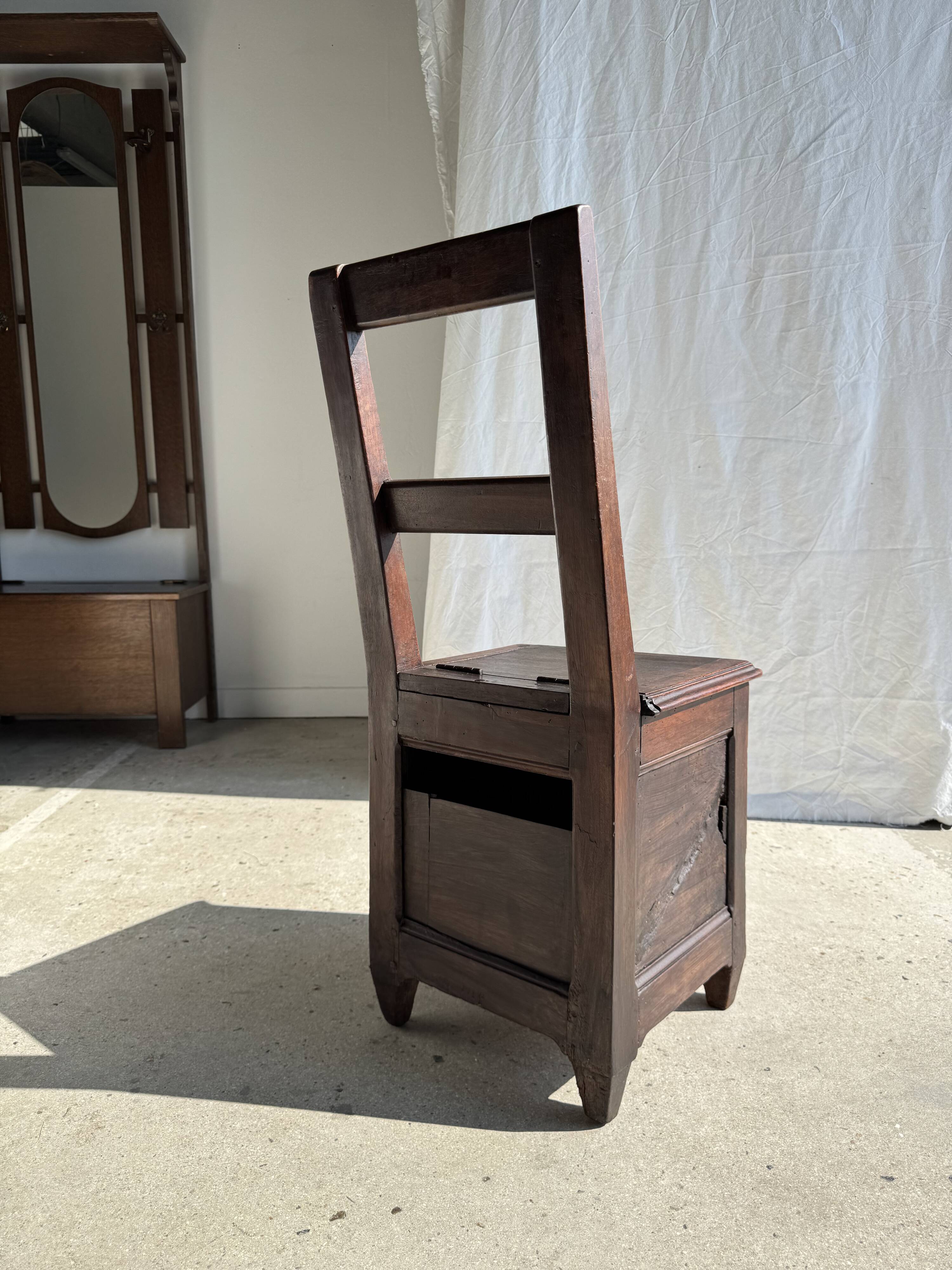 Antique oak chest chair