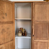 Parisian cabinet