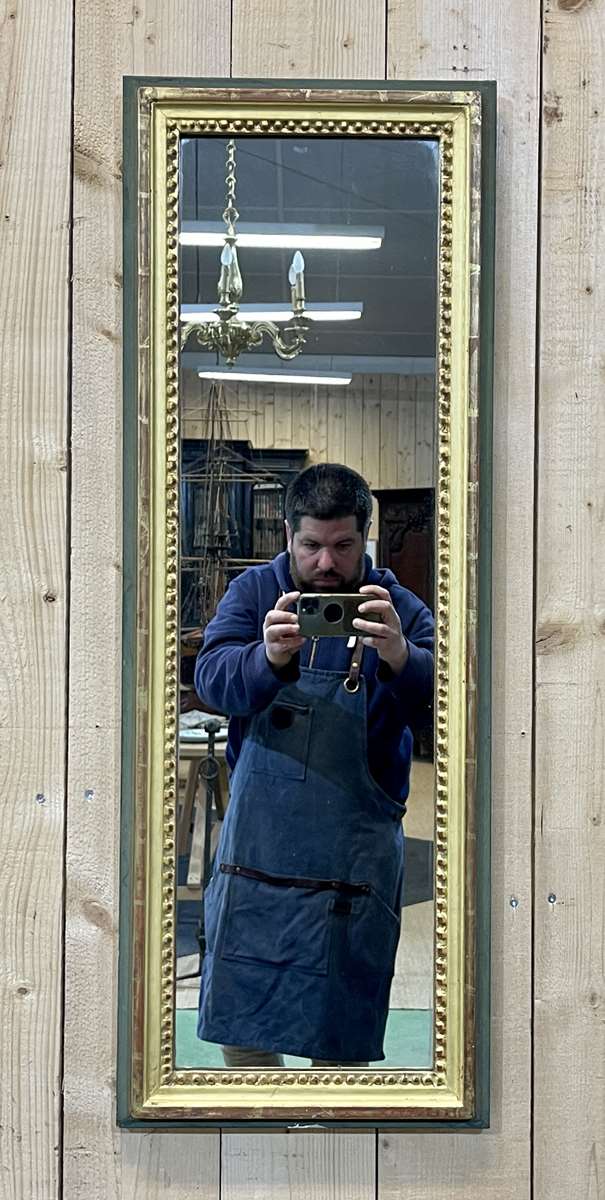 Mirror early twentieth in gilded wood