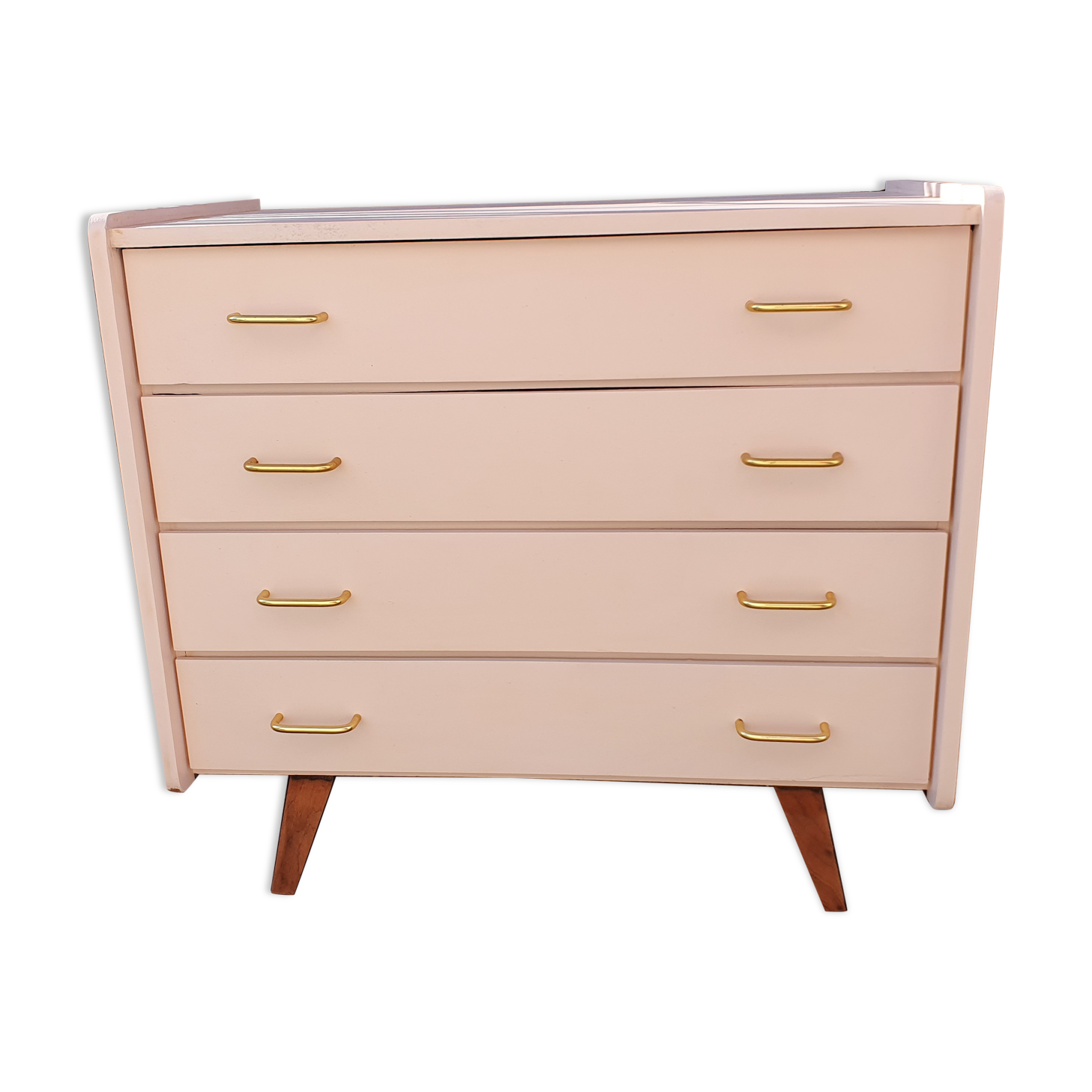 Pink Scandinavian chest of drawers