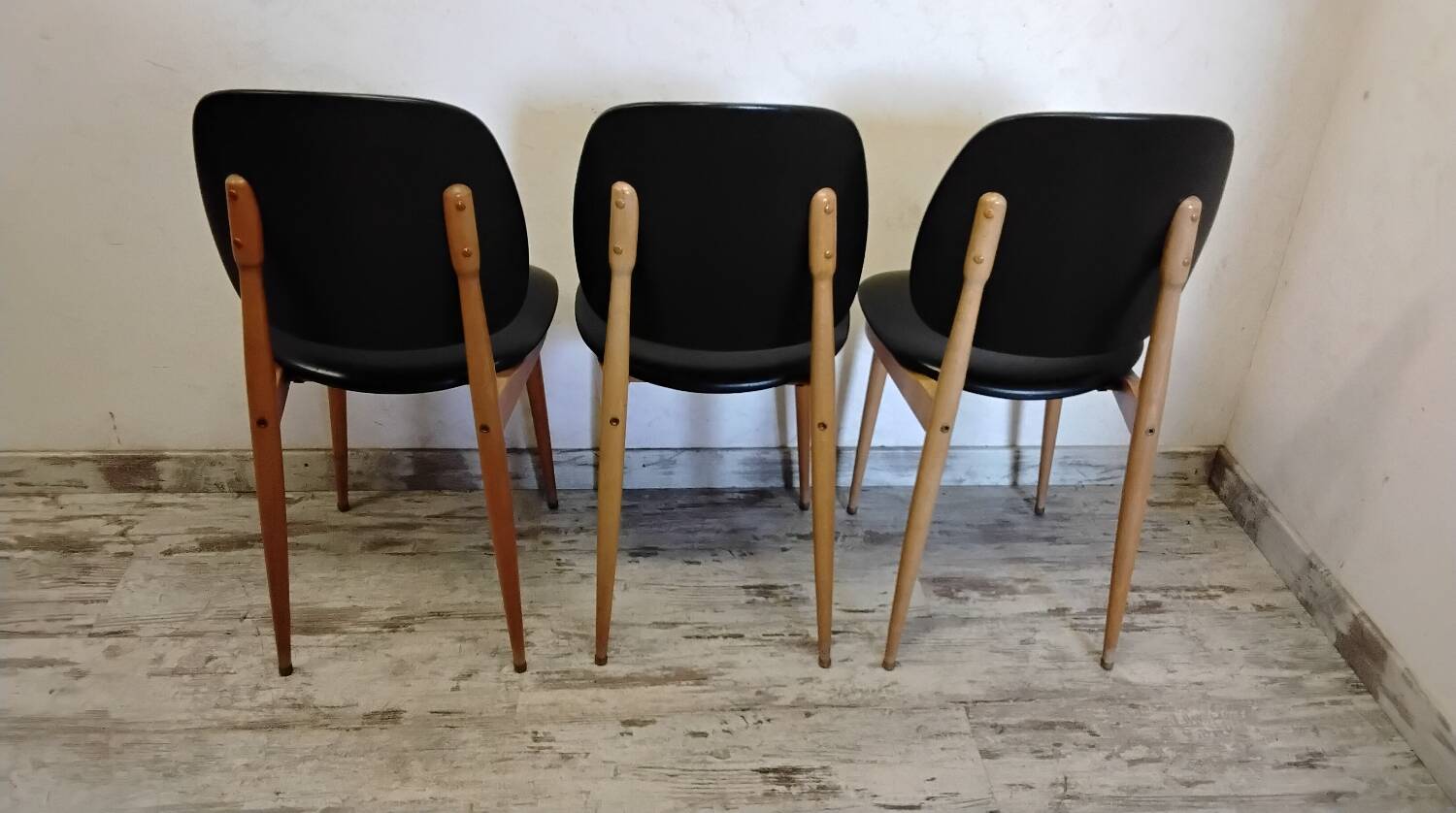 Baumann chairs