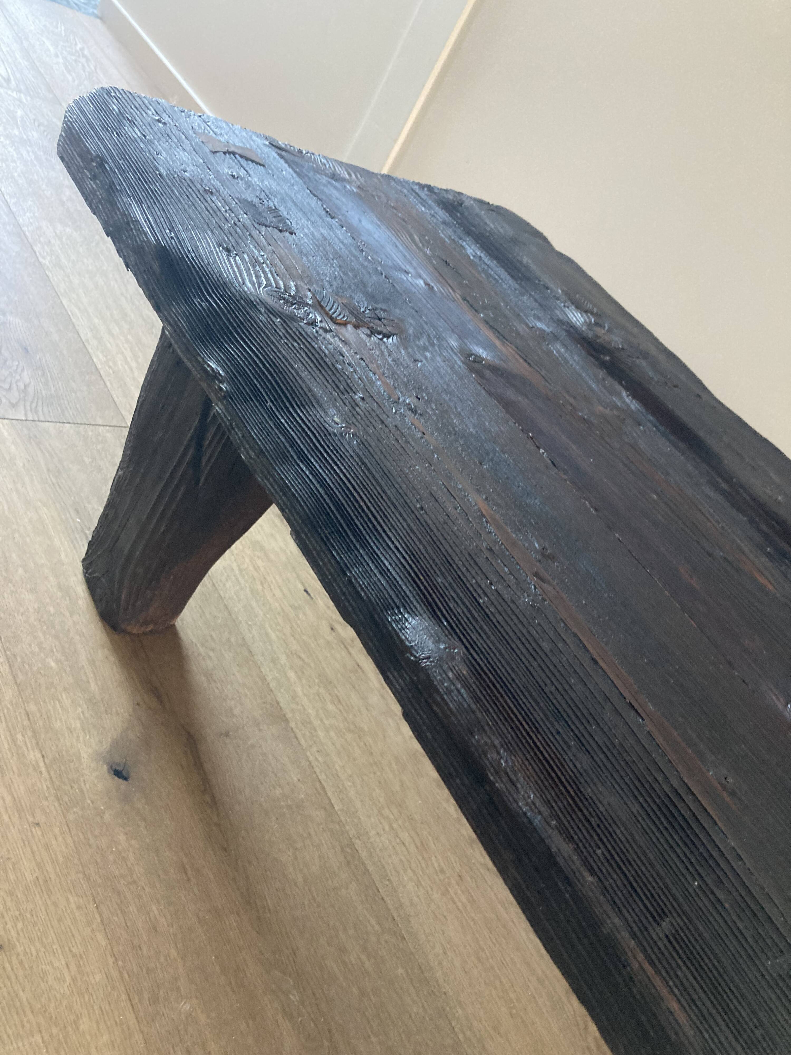 Table basse forme organique