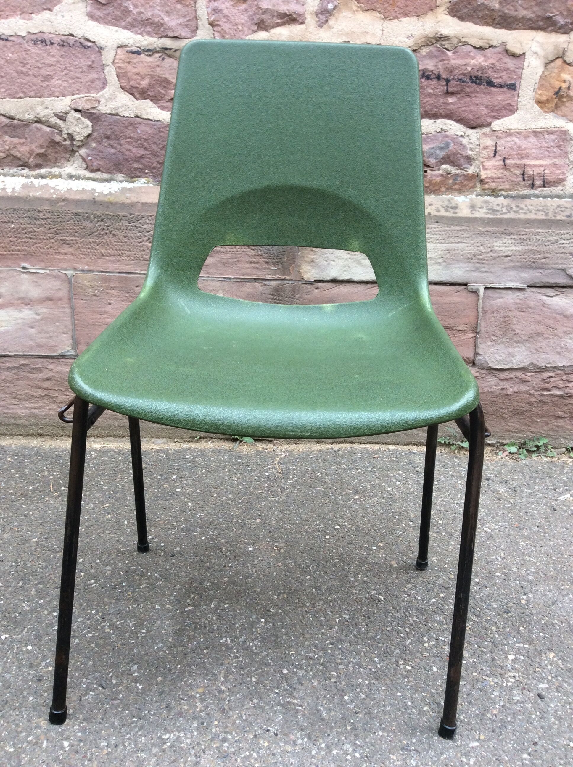 Vintage metal & plastic design chairs 1960 grosfillex