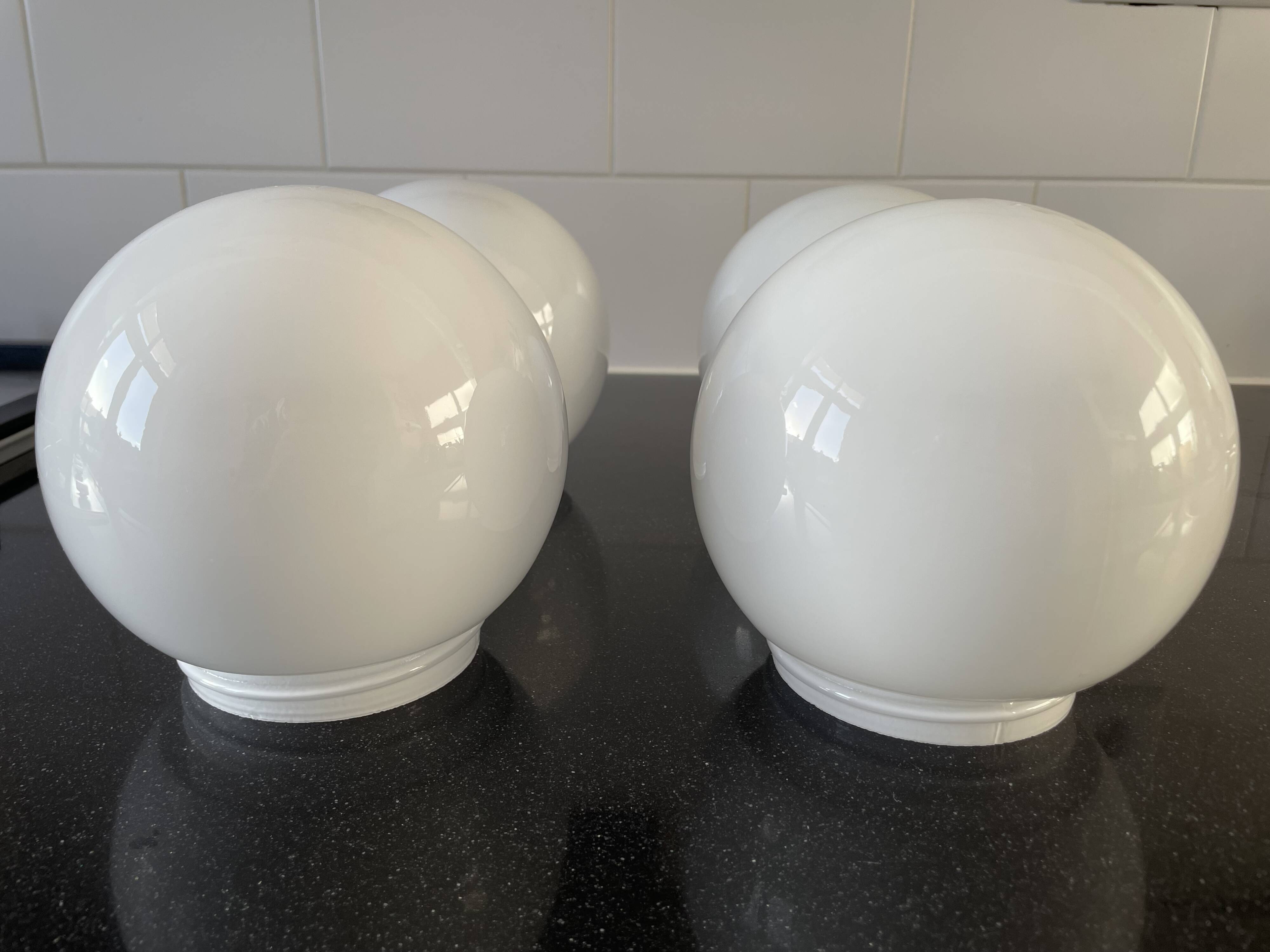 Ensemble de 4 abat-jour en verre opalin pour plafond, lampes rondes blanches vintage