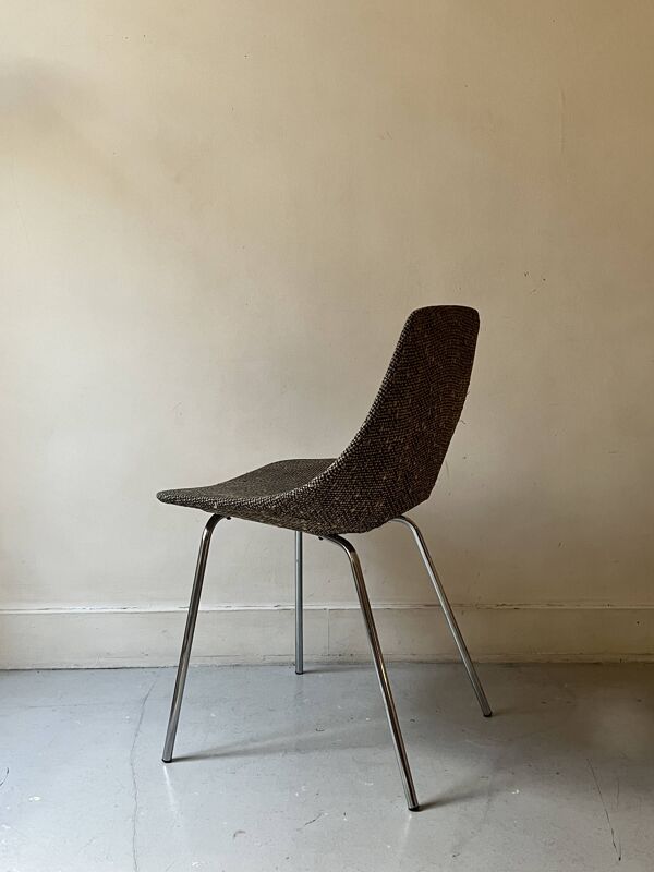 Chaise design tonneau mod. Amsterdam par Pierre Guariche pour steiner, 1950
