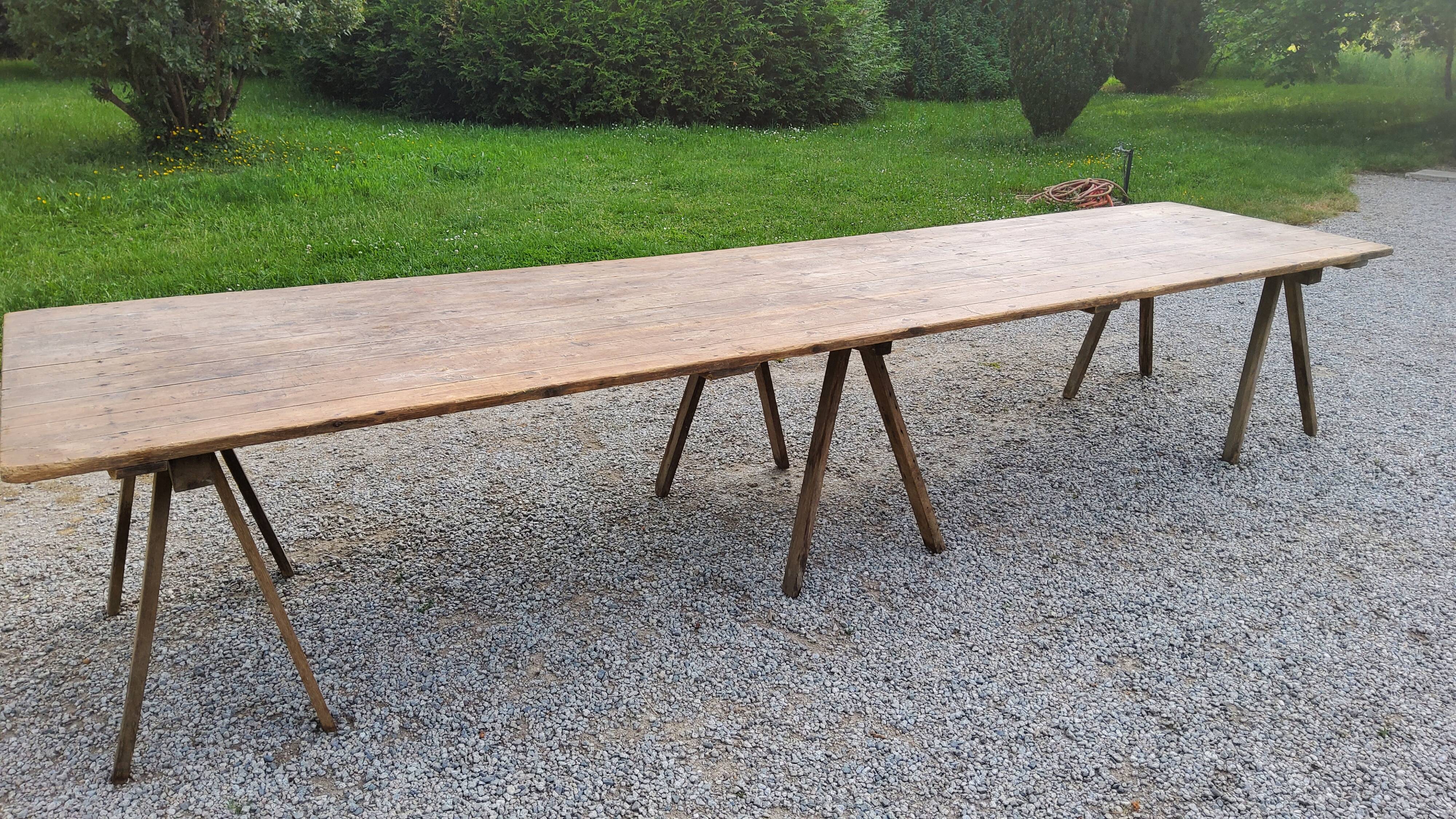 Thresher table