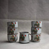 Service of 6 cups and a milk jug