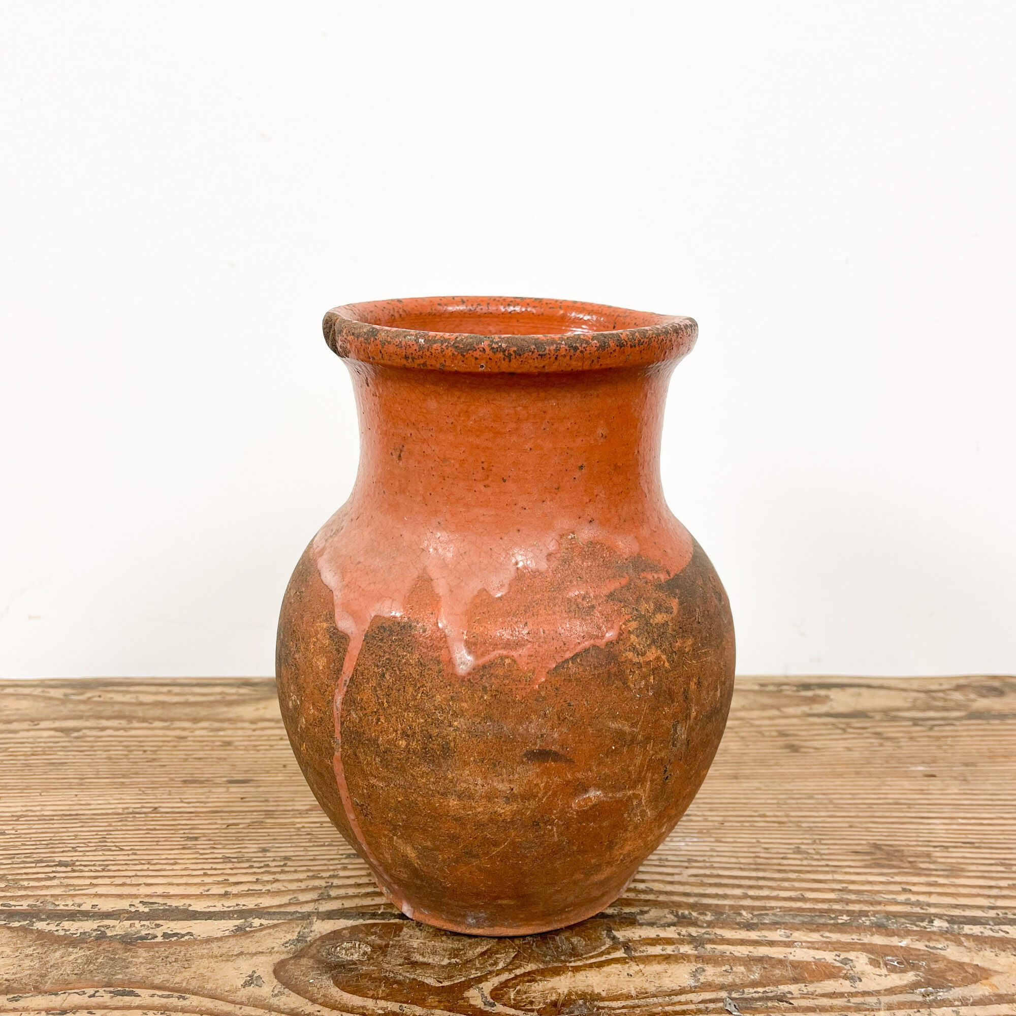 Batch of 9 antique terracotta vases