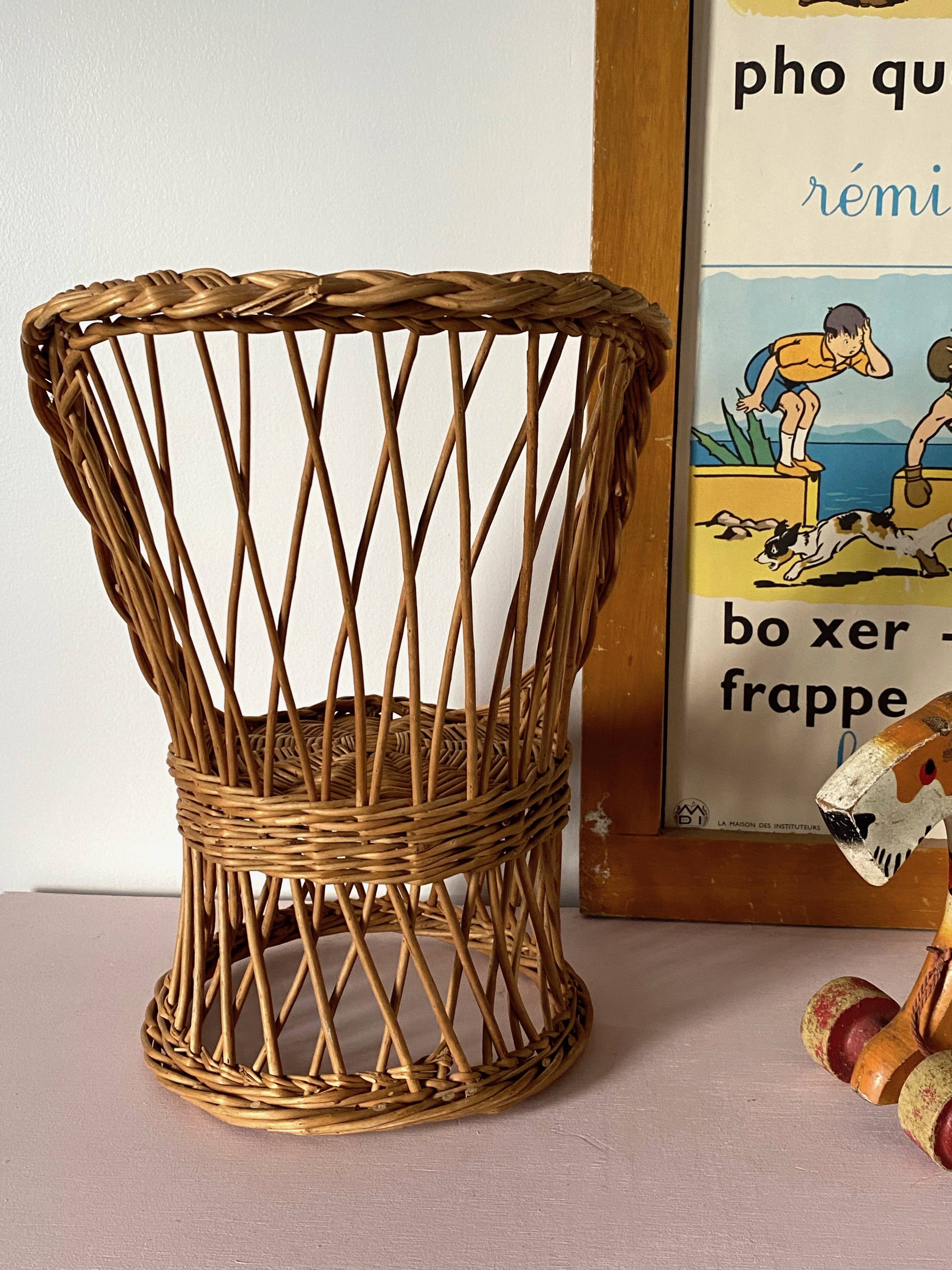 Rattan armchair for doll