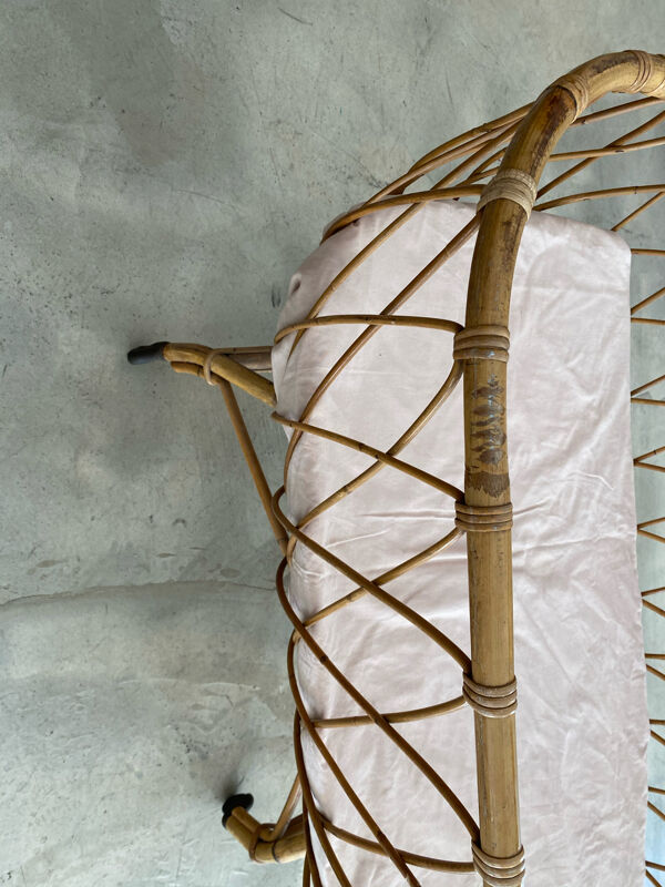 Berceau en rotin avec matelas