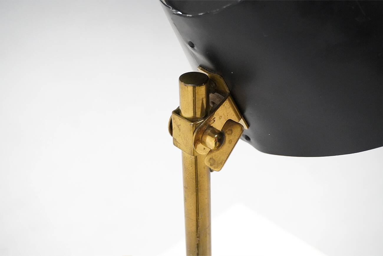 Model 9227 table lamp by Paavo Tynell for Idman, 1950s