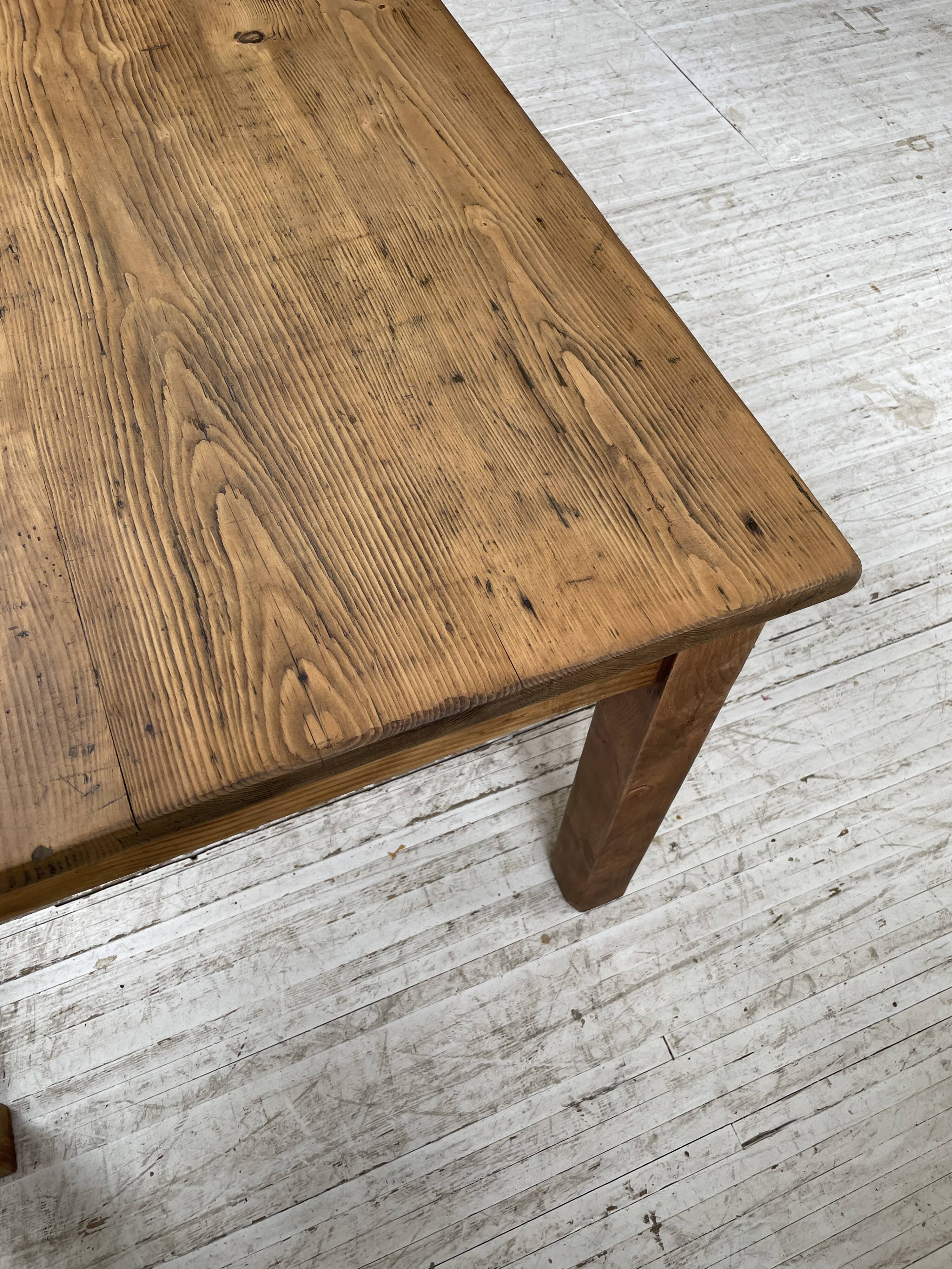 Farmhouse table in elm and pine 2m