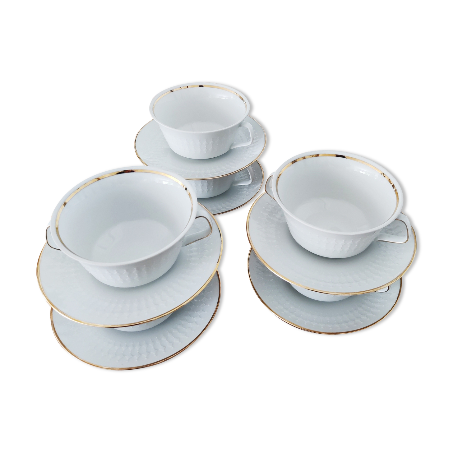 6 tasses et soucoupes à thé